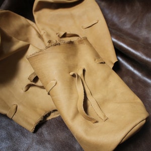 Pochette en cuir véritable, sac en cuir | Cuir naturel, brut | comme portefeuille, porte-monnaie, sac cadeau, sac en cuir | beige marron | 100 % cuir