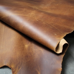 Cut: 1a cowhide, bag leather, 1 mm | Pull up, grease and antique leather for bags, covers, books and more brown cognac sand camel