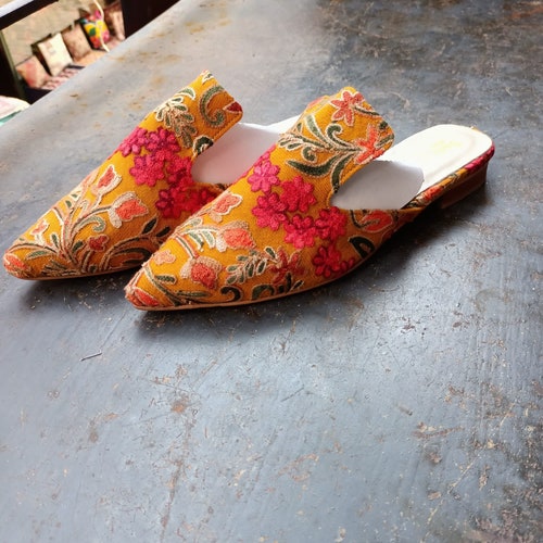 Handmade silk ikat slippers shops Women handcrafted shoes All numbers