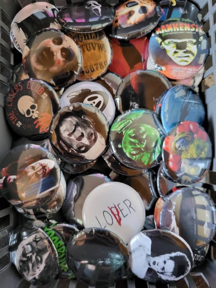 Pin Back Buttons Lot of 34 Pop Culture Humor Horror 1 Inch And 1.5 Inch