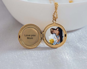 Christmas Gift for Mom,Secret Message Locket Necklace,Engraved Round Locket Necklace,Personalised Photo Pendant,Birthday Gift,Your Photo