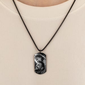 Personalised Dog Tag Necklace for Dad, Picture Necklace for Men, Photo Pendant Necklace, Anniversary Gift for Husband, Fathers Day Gifts