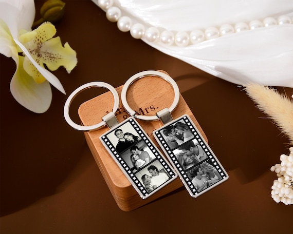Personalized Film Strip Photo Keychain, Custom Picture Keychain for Couple, Anniversary Gift for Her/Him, Boyfriend Girlfriend Birthday Gift