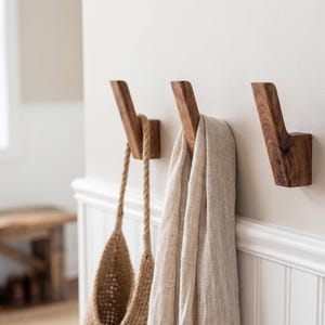 Gancho de parede de madeira para pendurar cestos, gancho de parede de madeira estilo boho para decoração de casa, gancho para hall de entrada, presente de boas-vindas