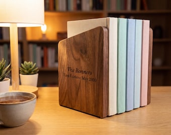 Serre-livres en bois 1 pièce pour étagère, cadeau de remise des diplômes, serre-livres personnalisé, serre-livres en noyer, cadeau personnalisé pour membre d'un club de lecture
