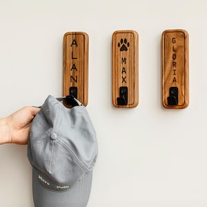 Custom Hooks - Personalized for family Wall Coat Rack - Modern Home Decor - Farmhouse Gift