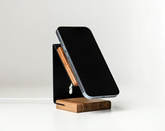 Wooden Wireless  Charger - MagSafe Docking Station for Apple