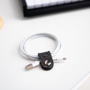 Cable Organizer for Desk  – Set of 4 Cord Holder Clips, Cable Management, Cord Keeper, Cord Tidy, iPhone cord wrap