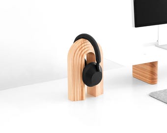 Wooden Headphone Display Stand with Arch Design for All Headset Types, AirPods Max Compatible, Desk Organizer for Gamers and Music Lovers