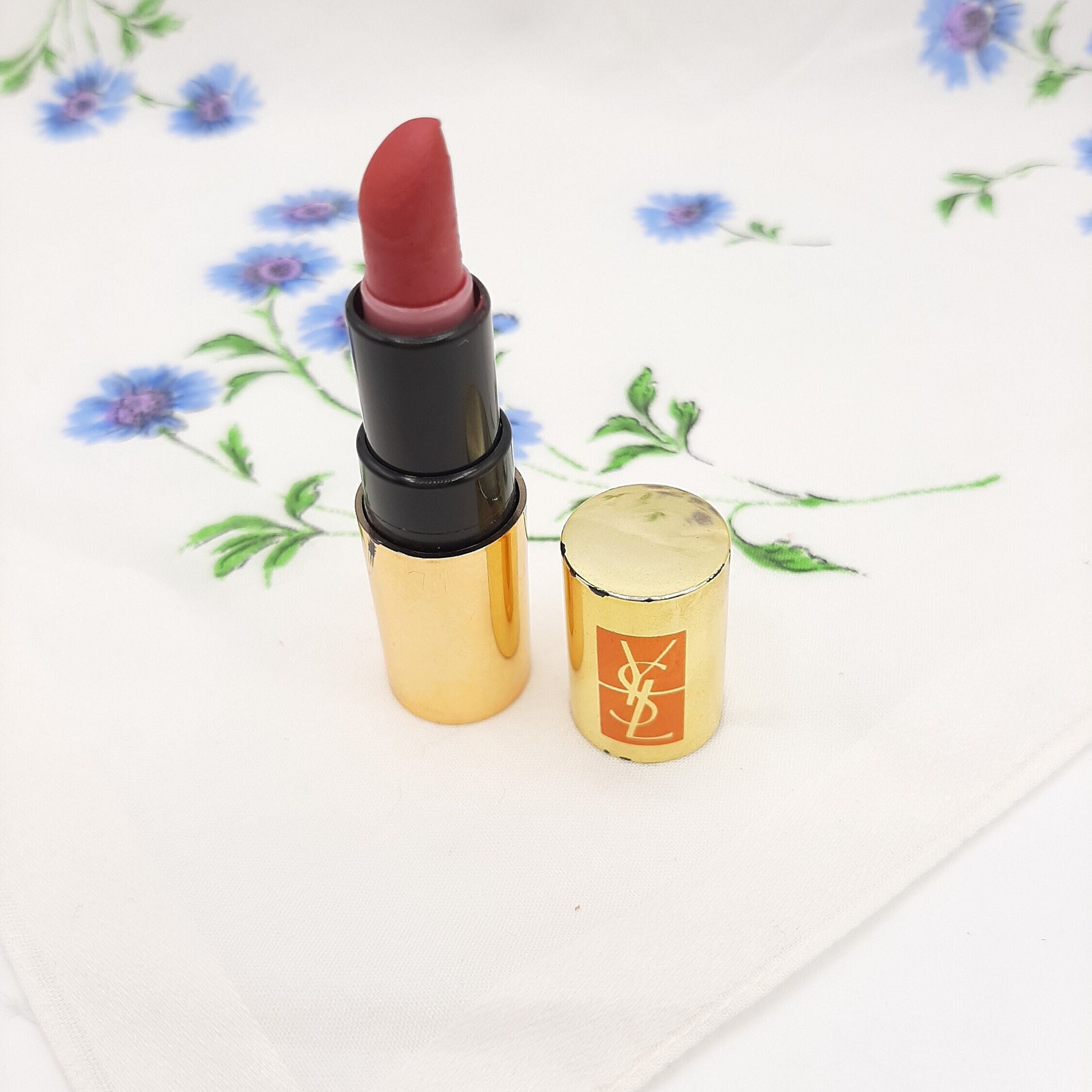 LOUIS VUITTON Monogram Lipstick Case Fuchsia 204355