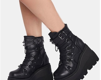 Womens Ladies Chunky Platform Ankle Zip Up Goth Punk Icon Retro Winter Boots