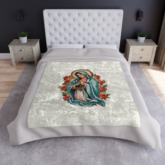 Our Lady of Guadalupe Iridescent Blanket, Mother Mary Blanket, Virgin Mary De Guadalupe Blanket Gift, Mary Blanket Decor, Catholic Mom Gift