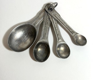 Vintage Aluminum Measuring Spoons Set of 4