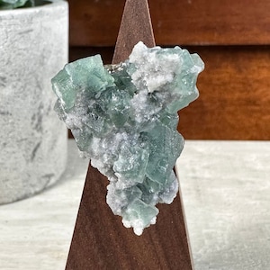 Gorgeous Green Raw Fluorite Specimen Adjustable Statement Ring in 925 Sterling Silver