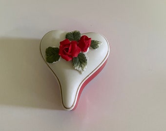 Vintage Lefton Valentine Heart Trinket Box