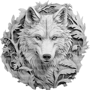 Może przedstawiać: Czarno-biała rzeźba z drewna przedstawiająca głowę wilka otoczoną misternymi wzorami kwiatowymi.