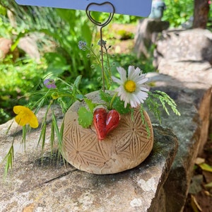 Porte-cartes photo et vase à fleurs en un