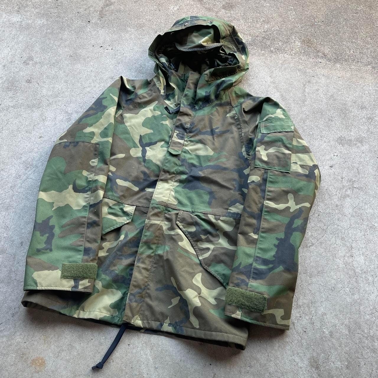 Vintage US Military Woodland Camouflage ECWCS Parka Jacket Small 