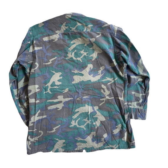 1970s 1980s Stenciled US Military Camo Jacket - image 2