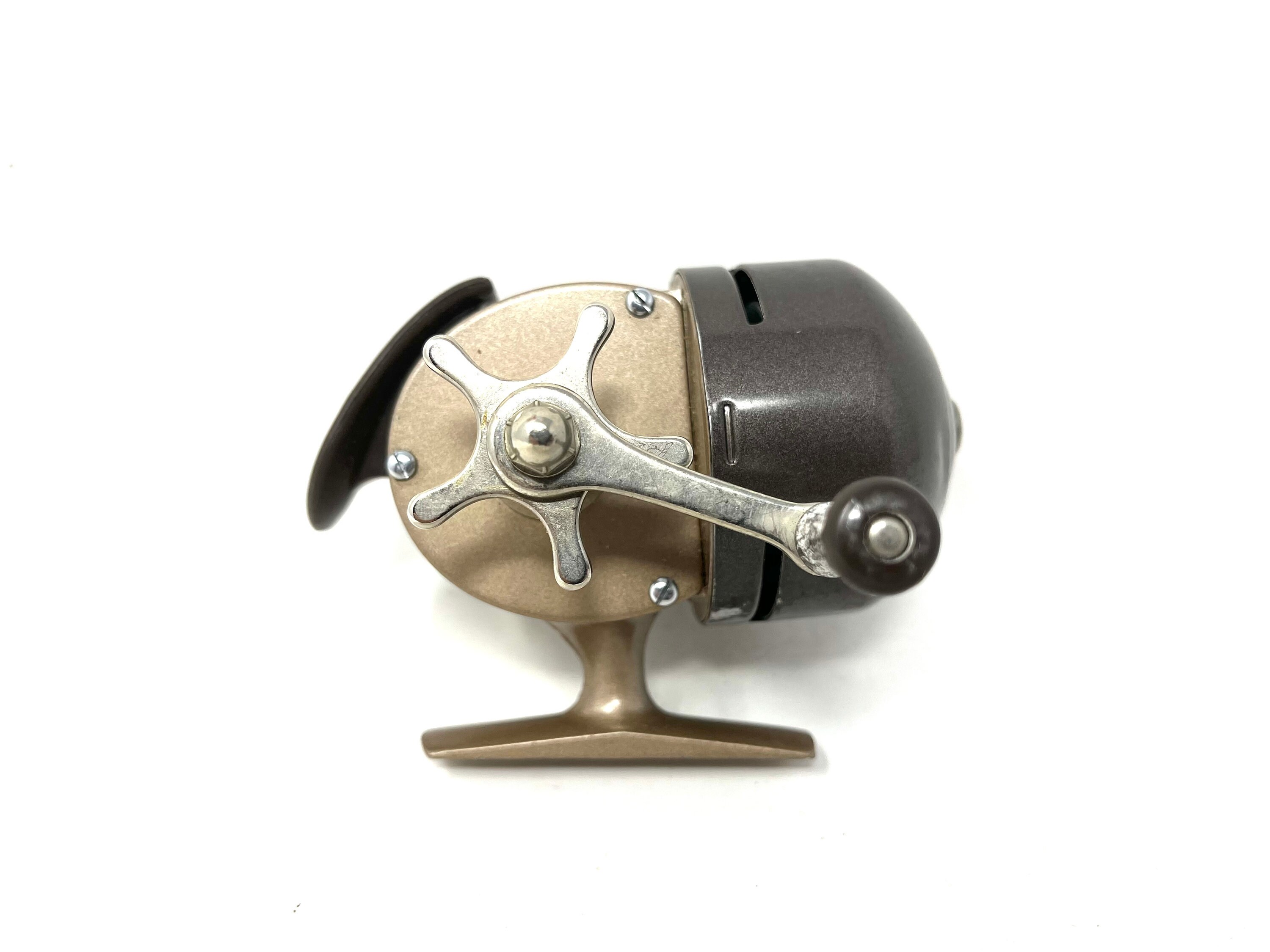 リール Shakespeare WONDER REEL 2600 リール Shakespeare WONDER REEL 2600 Shakespeare 2600 Old