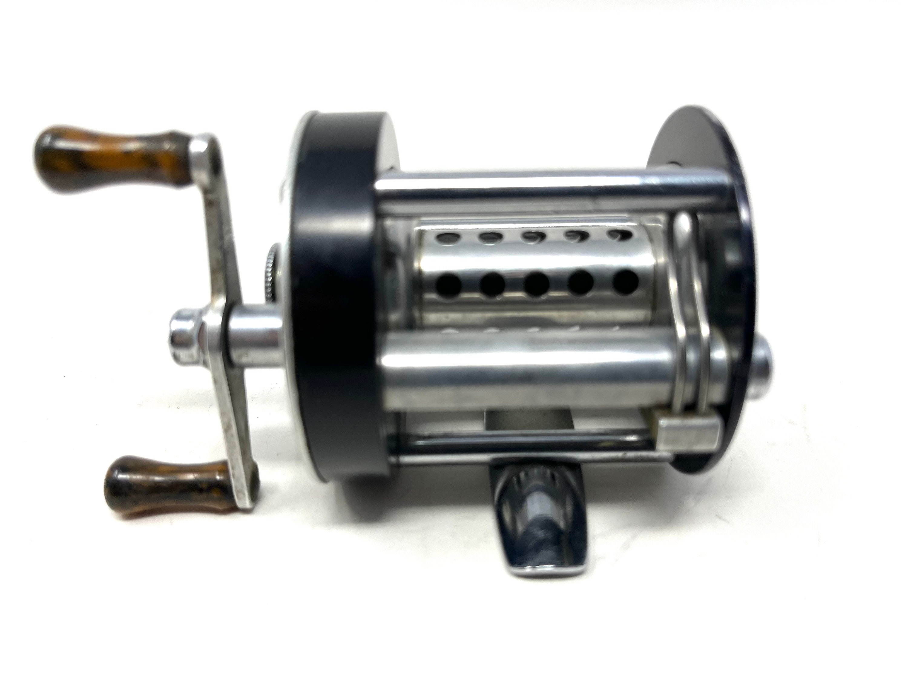 Vintage Langley Cast-rite 380A Bait Casting Reel - Etsy