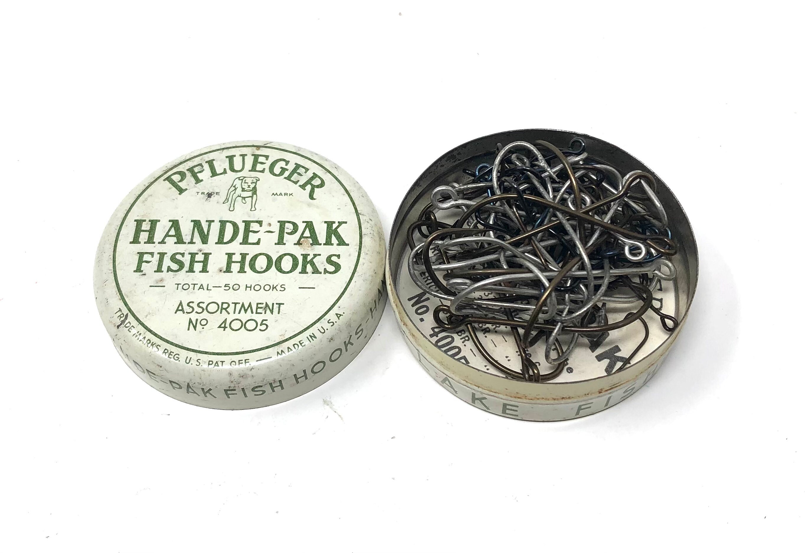 Lot of 2- Antique PFLUEGER HANDE-PAK FISH HOOKS No. 4005 Tins w/original  hooks 