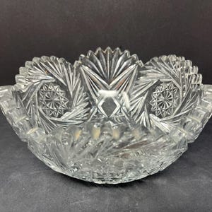Vintage Heisey Pinwheel & Fan Crystal Bowl - EAPG Nappy