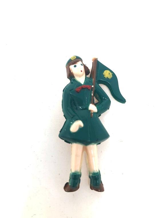 Vintage Girl Scout Figure Brooch / Antique Girl S… - image 2