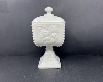 Westmoreland Milk Glass Square Candy Dish with Lid Vintage / Antique Lidded Candy Dish Westmoreland Milk Glass