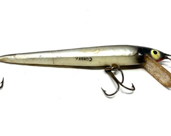 budweiser bottle opener fishing lure 1976 Budweiser Beer Bottle Spinner Fishing Lure St. Louis Missouri sold at  auction on 28th September