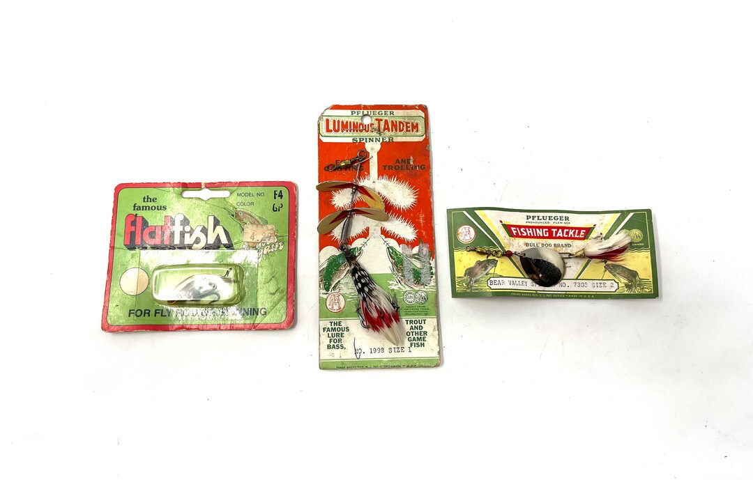 2 Vintage Pflueger Fishing Lure on Card /1 Antique Flatfish Etsy