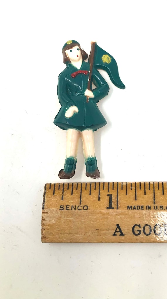 Vintage Girl Scout Figure Brooch / Antique Girl S… - image 3