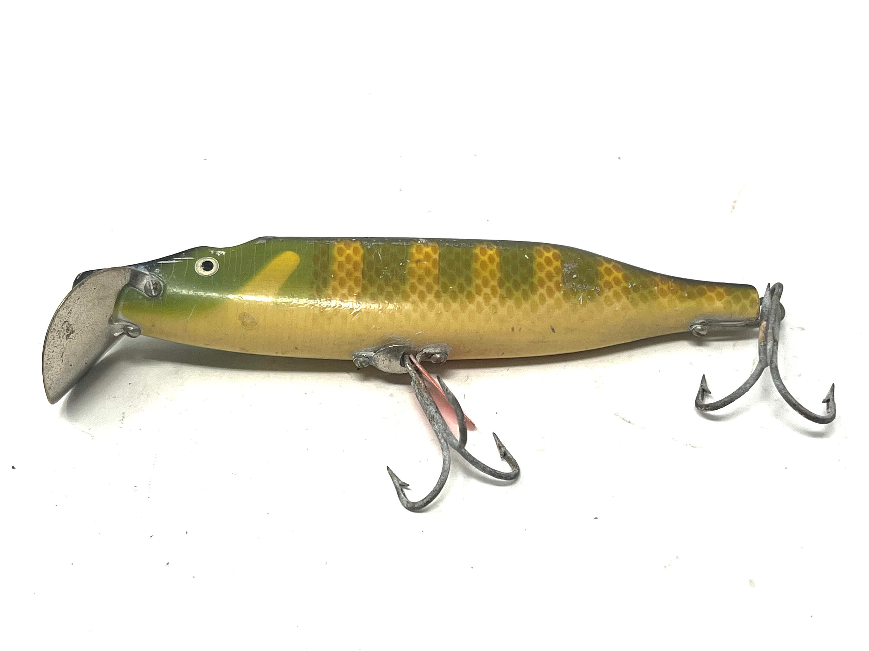 仿古 堆朱 刻 梅下女人紋 菱盆(K-LC479) Dam Wood Pike Fishing Lure Vintage / Antique Fishing Lure