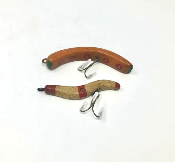 2 Folk Art Vintage Fishing Lures / Antique Fishing Lures Folk Art