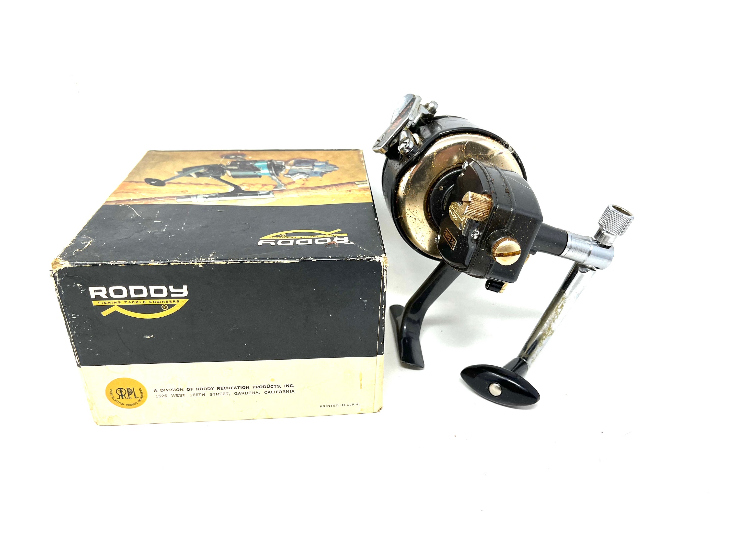 Vintage Roddy Gyro 250 Fishing Reel in Box - Etsy