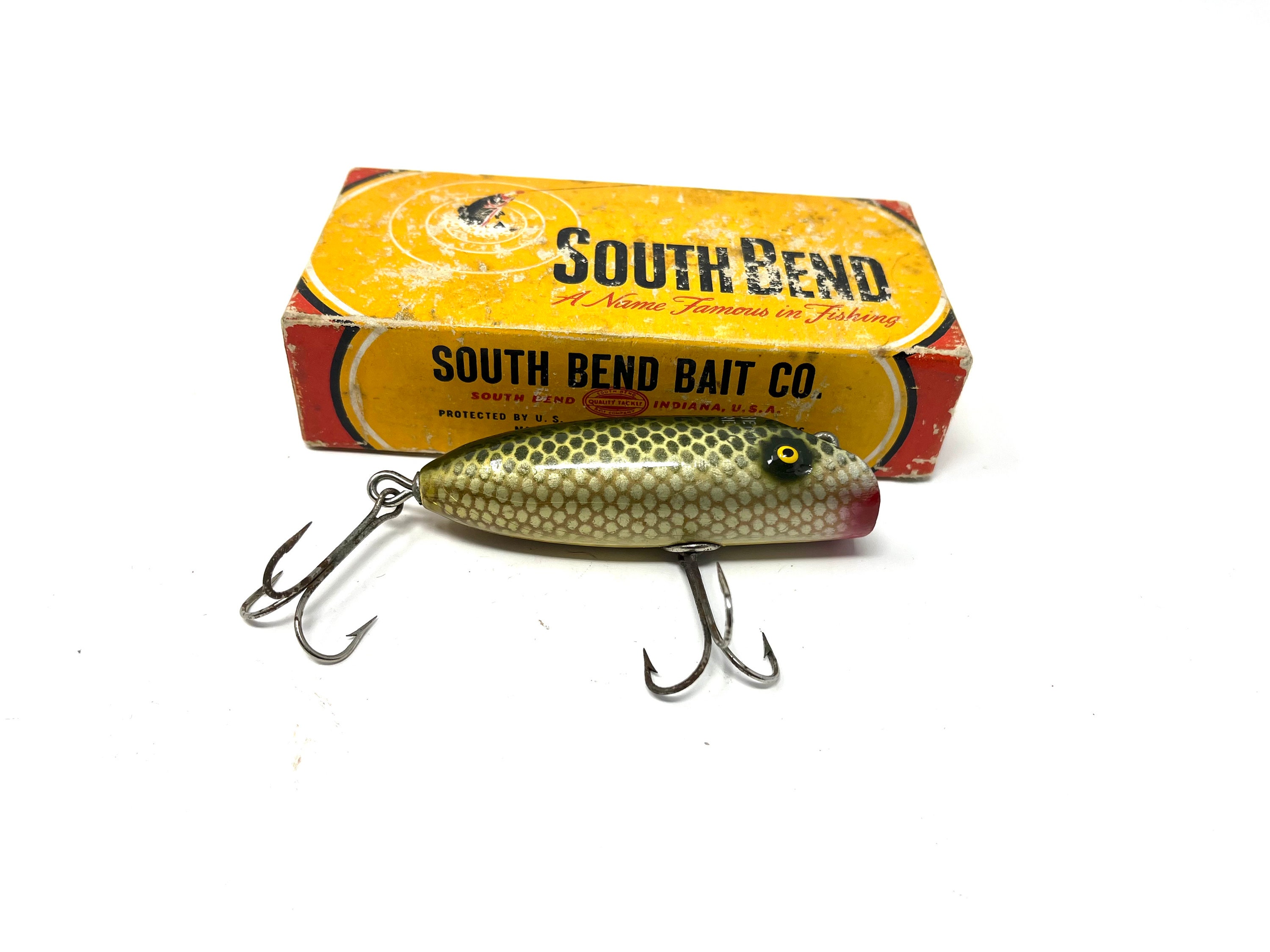 South Bend MUSK Oreno #976 Wood Fishing Lure NICE! Silver Plated Hooks