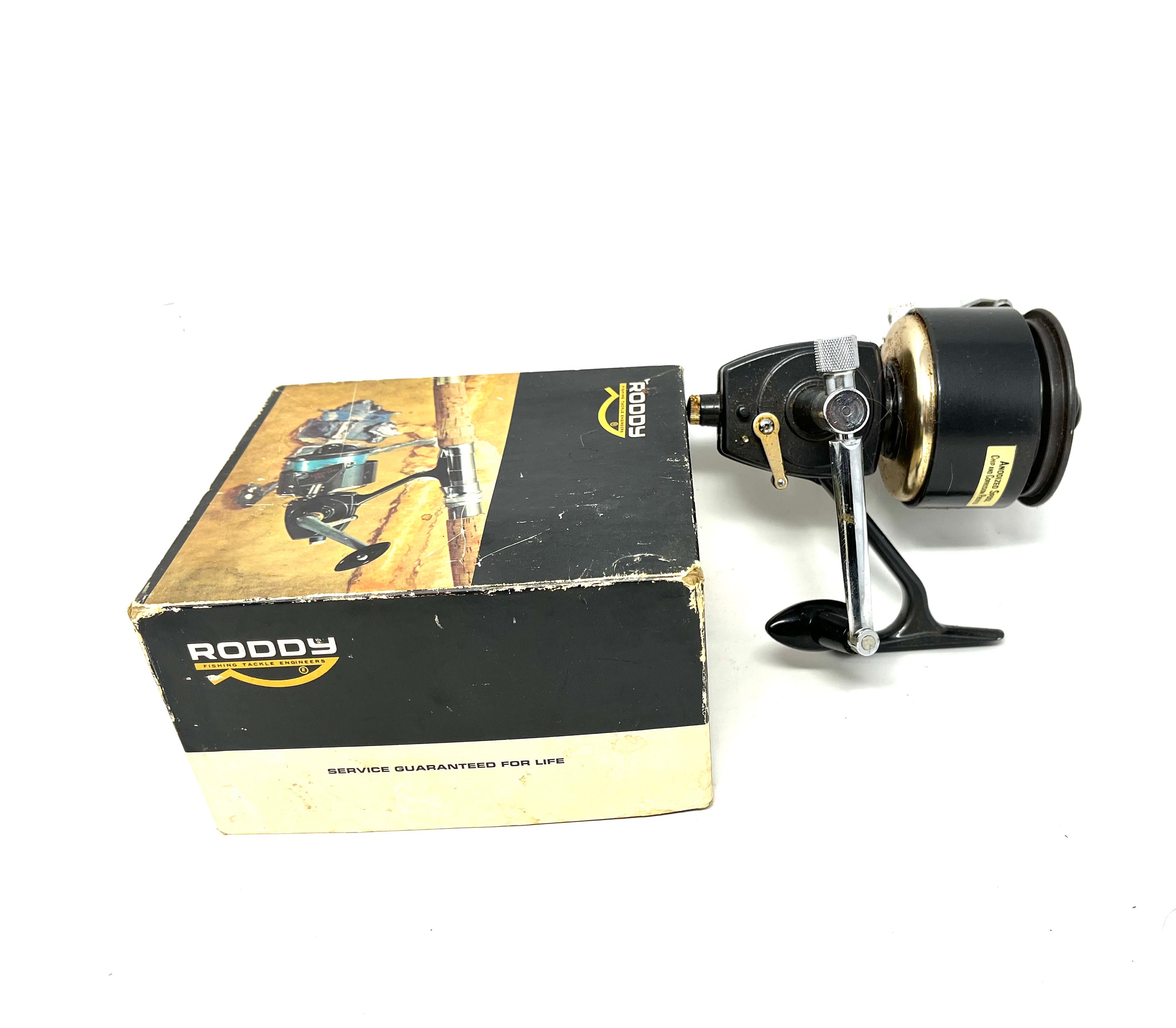 Vintage Roddy Gyro 250 Fishing Reel in Box - Etsy