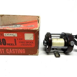 Vintage Sears Ted Williams 540 Bait Casting Reel with Box