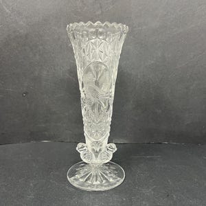 Hofbauer Byrdes Lead Clear Crystal Birds Bud Vase Vintage / Antique Hofbauer Byrdes Crystal Bud Vase Germany