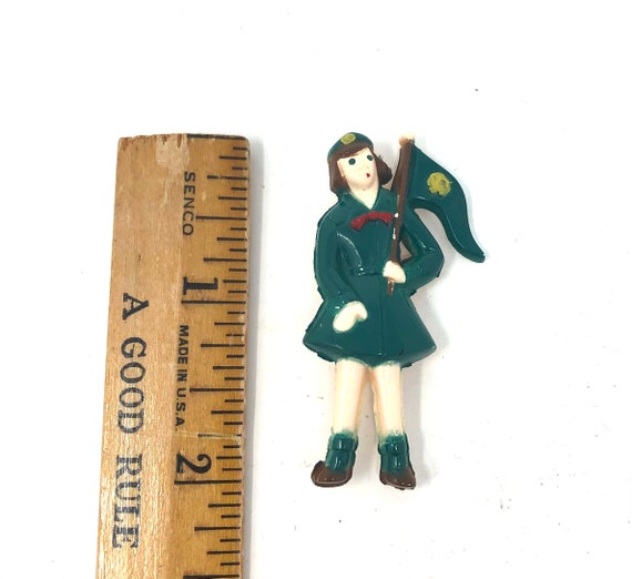 Vintage Girl Scout Figure Brooch / Antique Girl S… - image 4