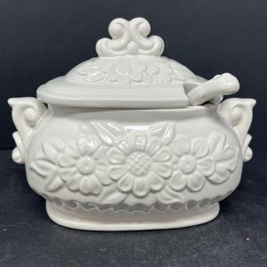 3 Piece White Sunflower Soup Tureen Bowl Casserole Dish Vintage / Antique Soup Tureen White Sunflower