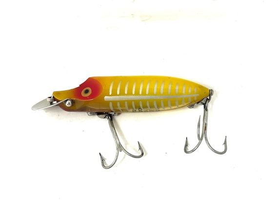 collectible heddon fishing lures Crazy Crawler Red Shore Minnow the Heddon Crazy Crawler utilizes a time Bull Frog / Length: 1