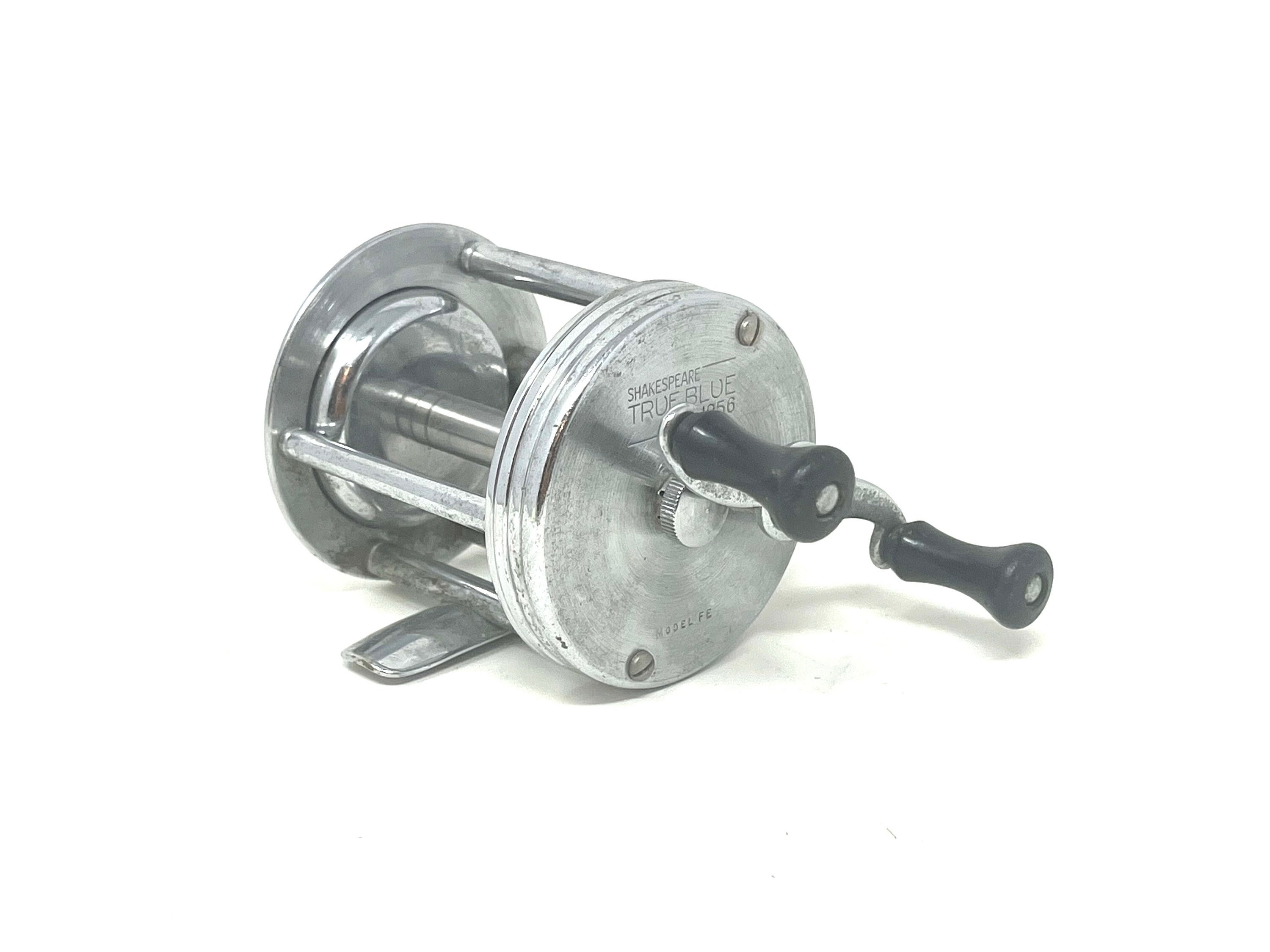 美品　シェイクスピア ダイレクトリール　TRUE-BLUE 1956 美品 シェイクスピア ダイレクトリール TRUE-BLUE 1956 - メルカリ