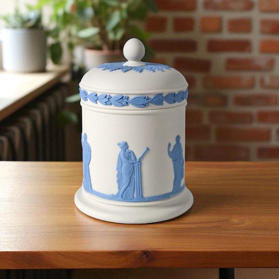 wedgwood tobacco jar WEDGWOOD Jasperware Handcrafted White & Blue Tobacco Jar / Tea Caddy '80