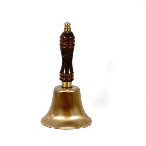 Campana vintage de latón con mango de madera de 17 cm