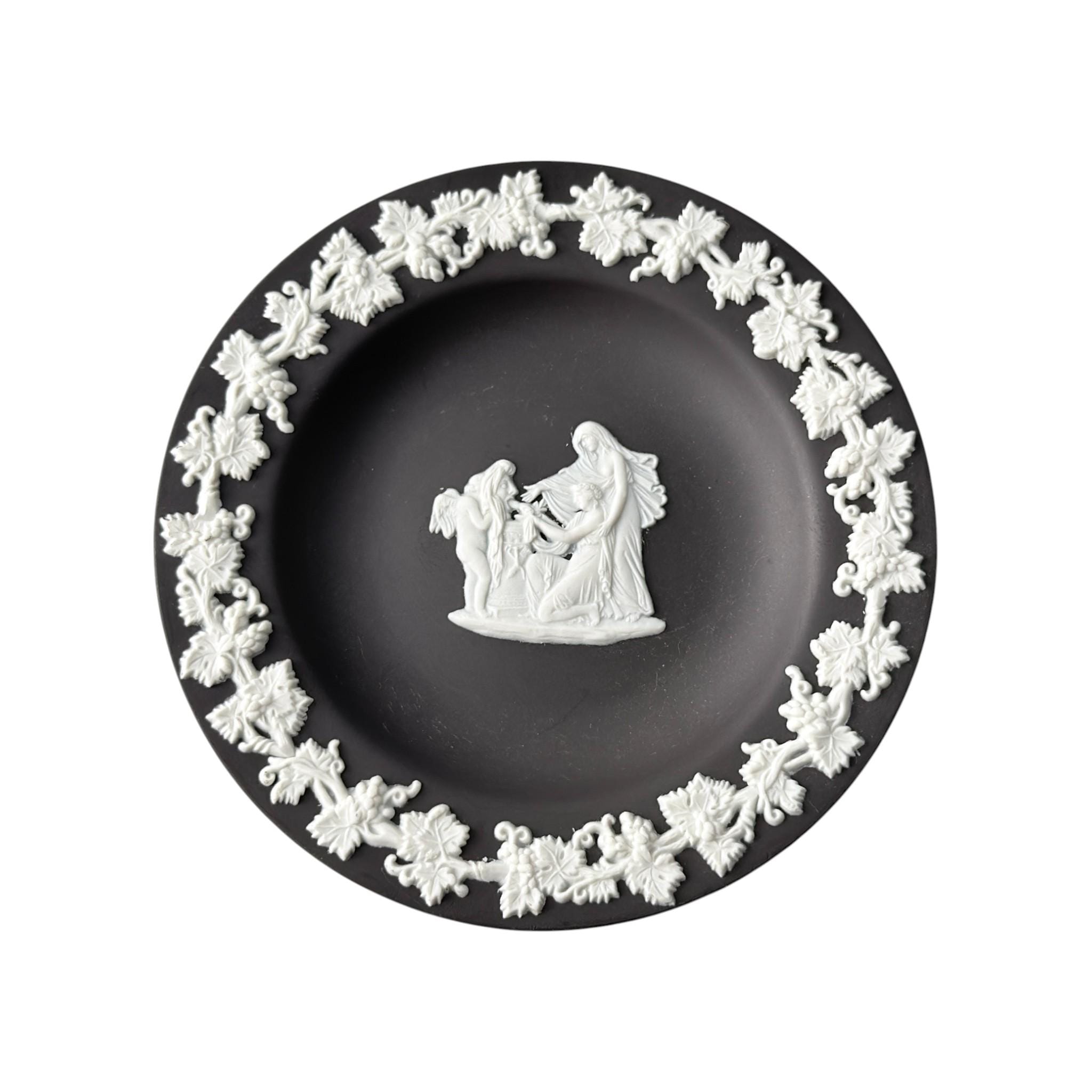 Wedgwood Jasperware Handcrafted Black Trinket Pin Dish Plate - Etsy