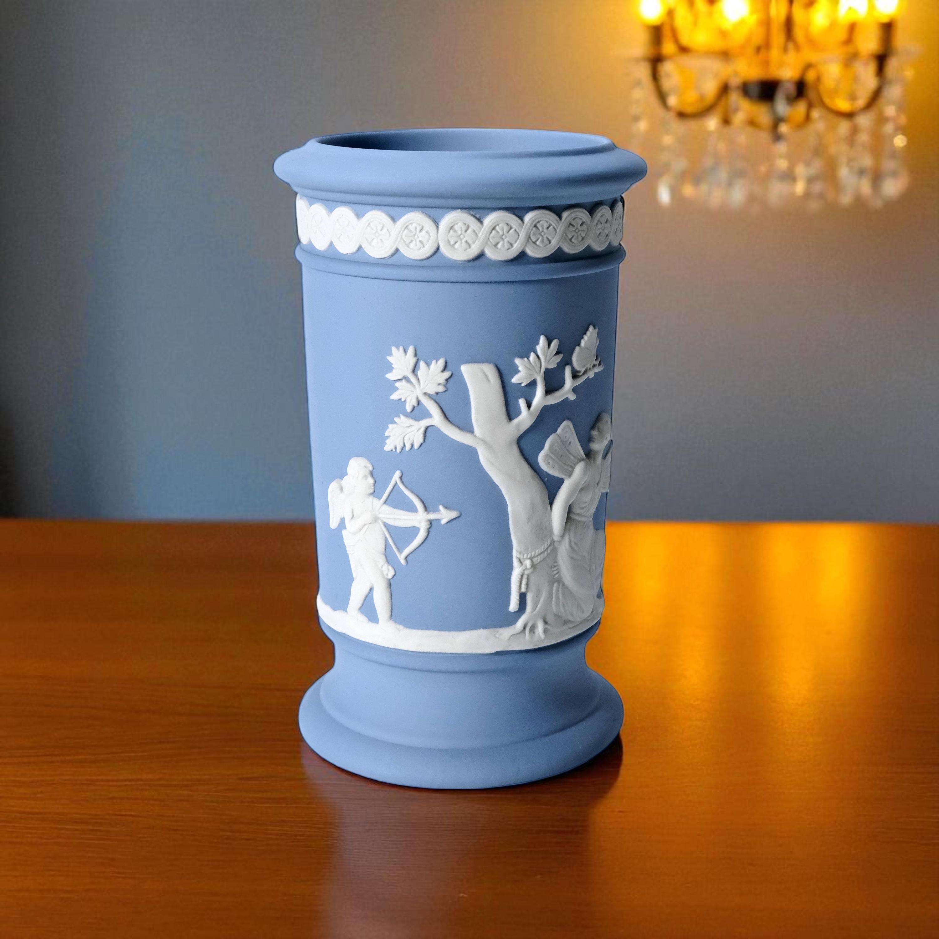 WEDGWOOD Jasperware Hand Crafted Pale Blue Vase '97 - Etsy Canada