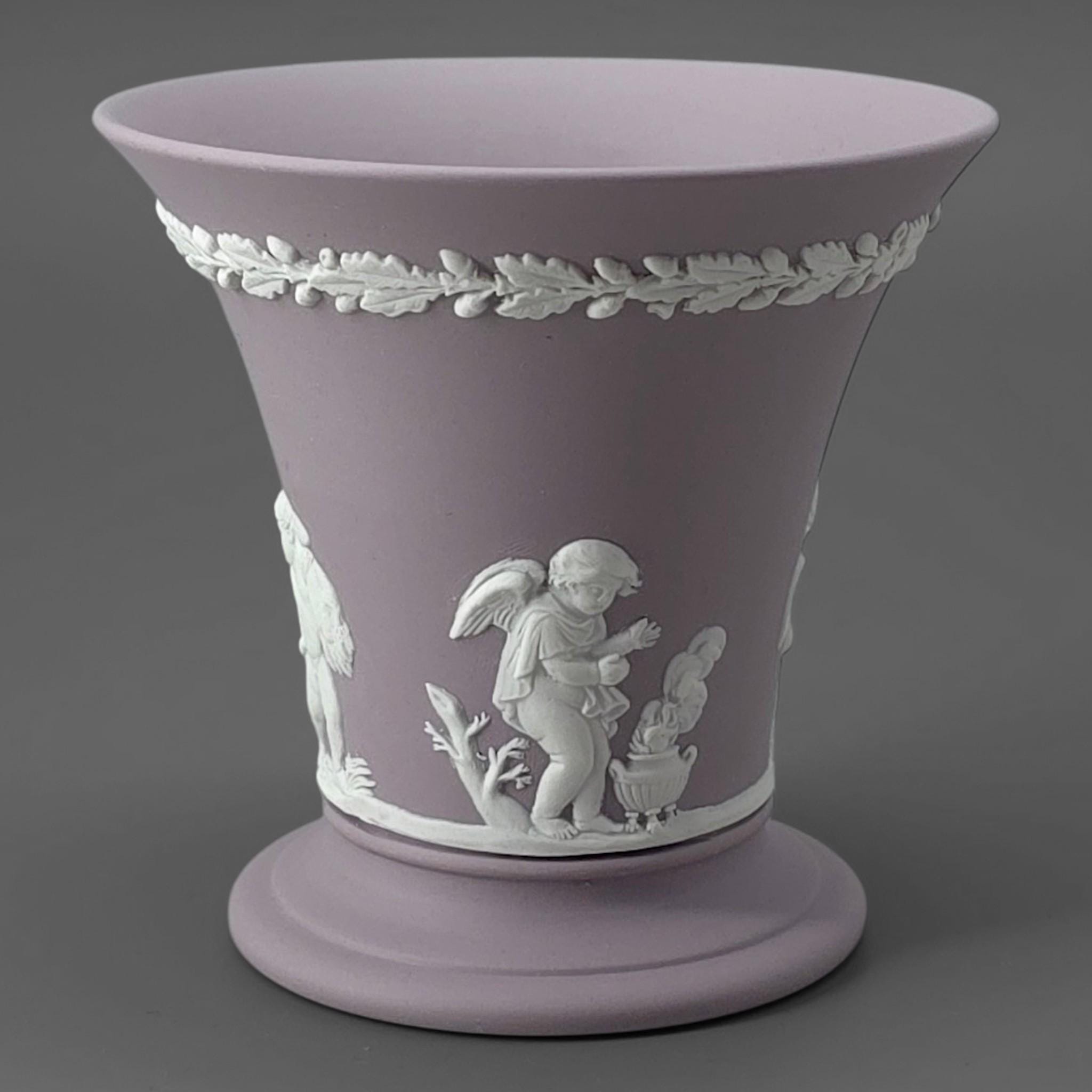 WEDGWOOD Jasperware Handcrafted Lilac / Purple Vase '61 - Etsy