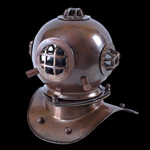 Brass Replica Deep Sea Diver's Helmet