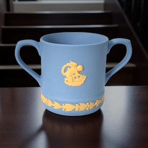 WEDGWOOD Jasperware Handcrafted Pale Blue & Primrose Yellow Miniature Loving Mug